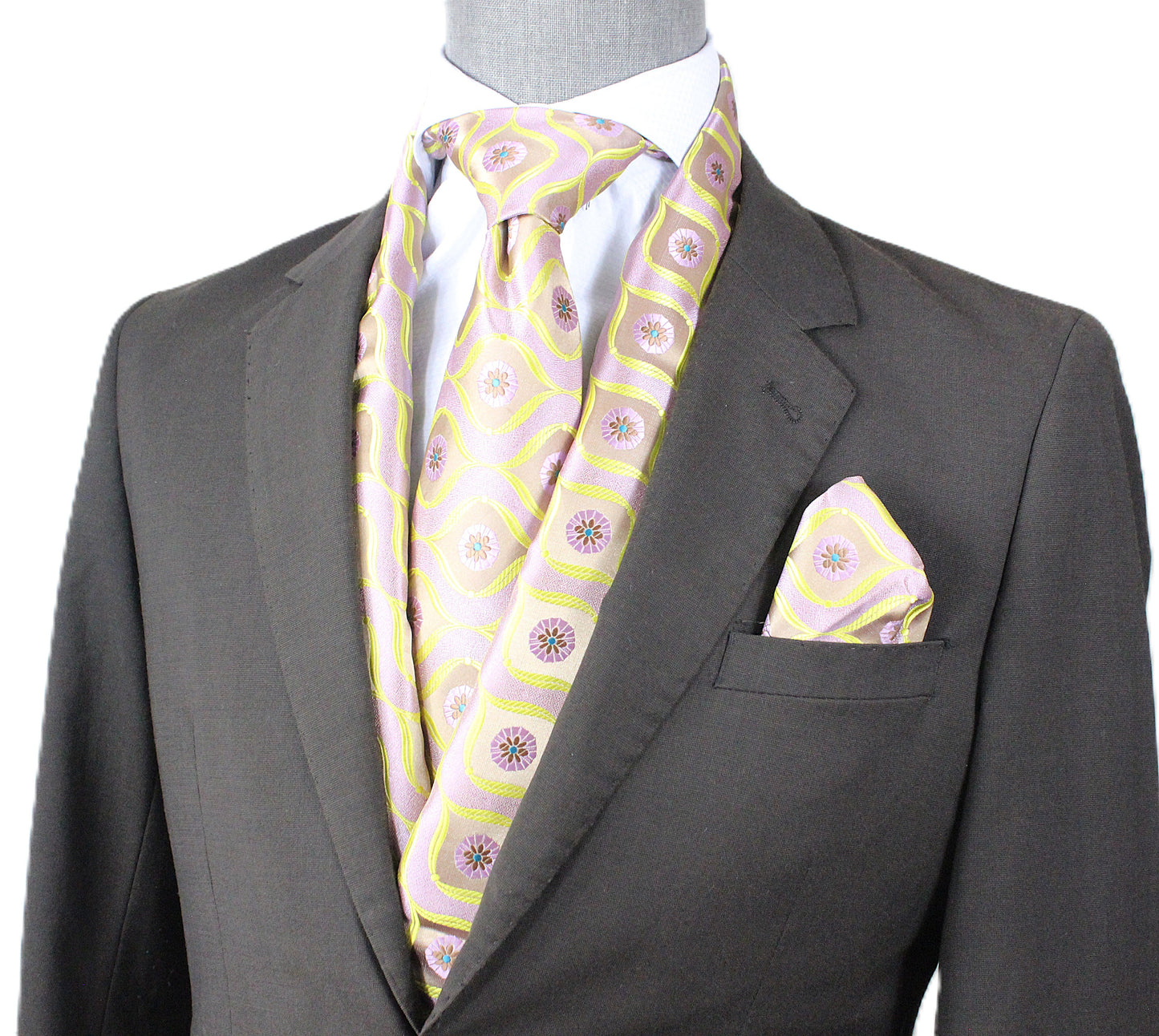 Niagara Falls 9 | Taupe & Yellow Geometric | Scarf & Tie Set