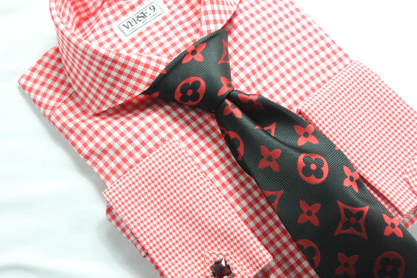 LV 7| Black & Red | Tie & Pocket Square