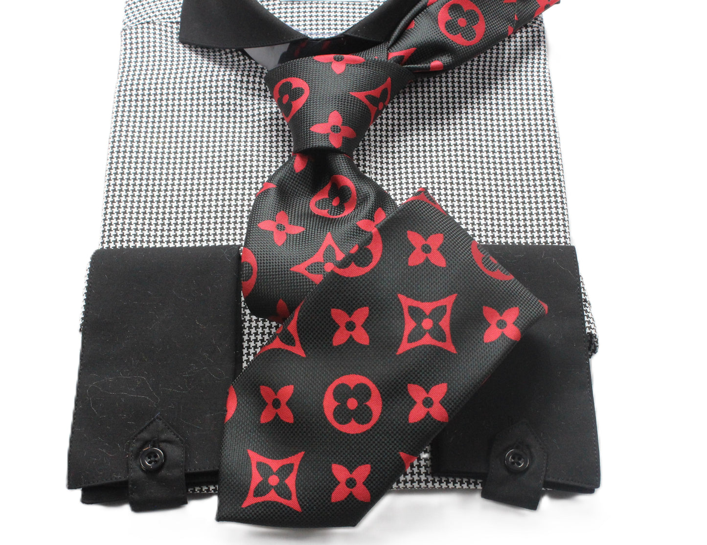 LV 7| Black & Red | Tie & Pocket Square