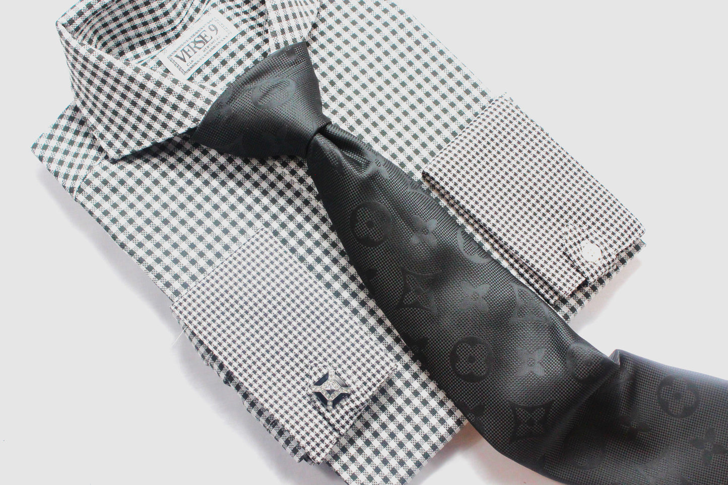 LV Solid 2- Black- Tie & Hanky