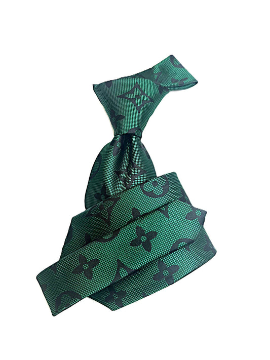 LV B8 | Money Green | Tie & Pocket Square
